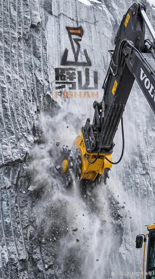 软岩隧道无爆破机械掘进:劈山设备破解施工难题