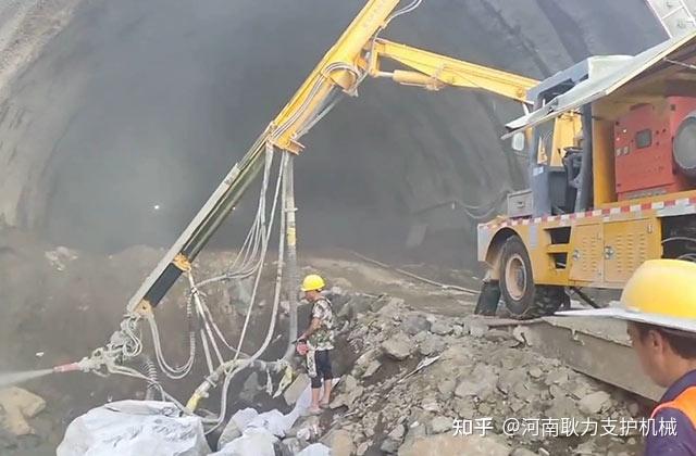 全自动机械手喷浆机在隧道机械化施工中的应用